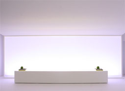 Sideboard mit Luftrahmen und Farbwechsler. Eine Setproduktion der Eventagentur Zweite Heimat GmbH Berlin. 